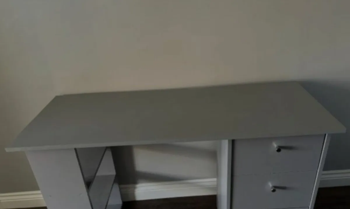 Desk - Image 1