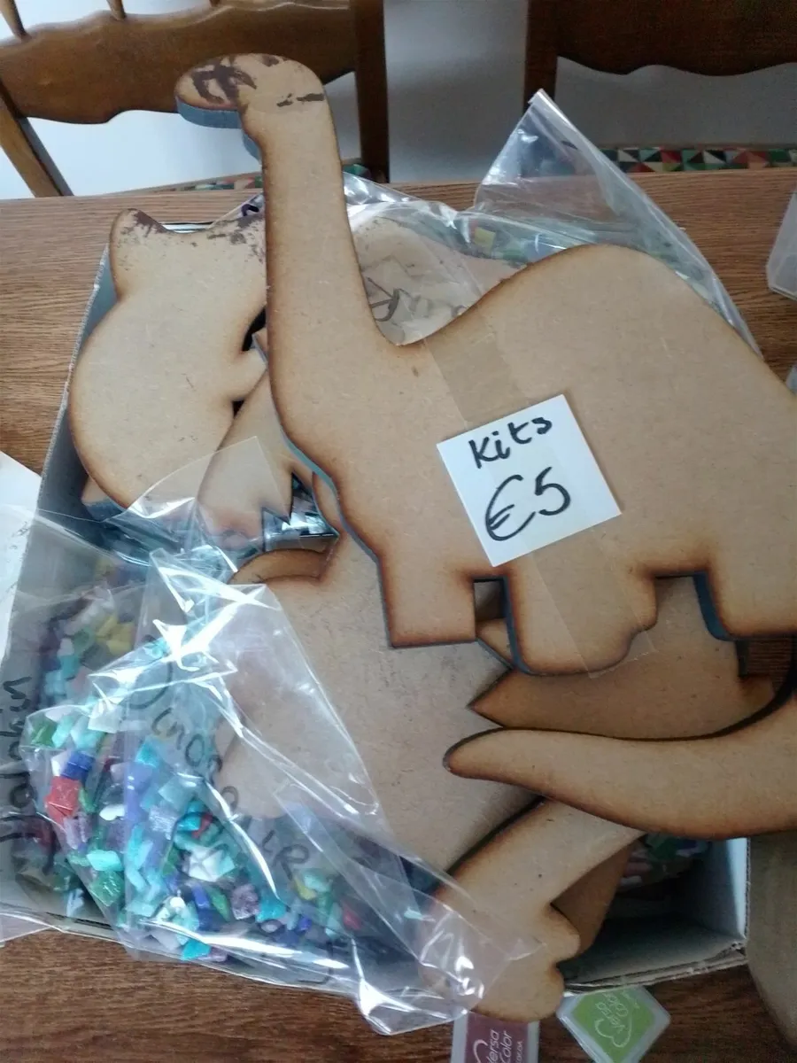 Card making craft supplies - Image 4