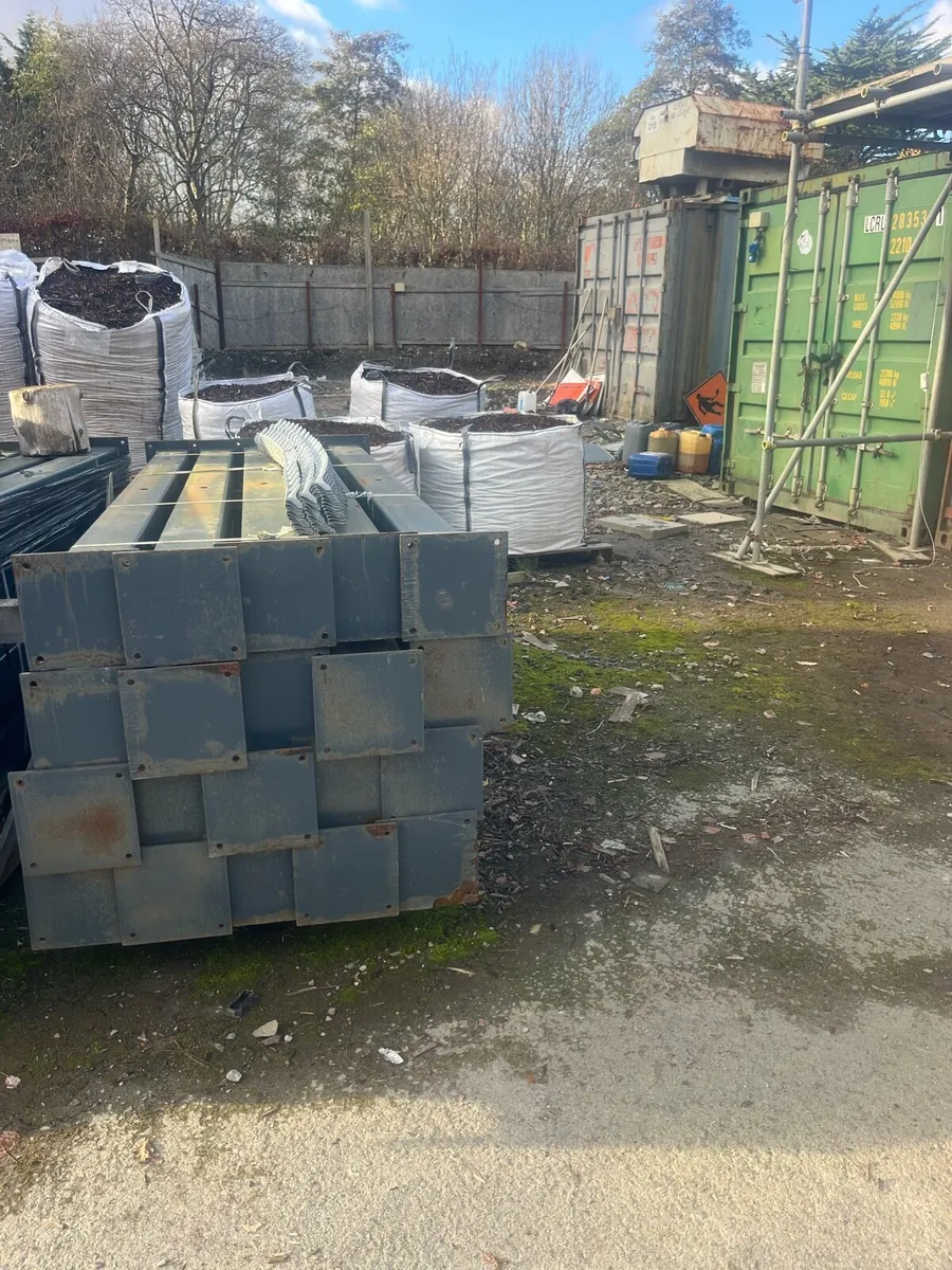 Steel posts - Image 2