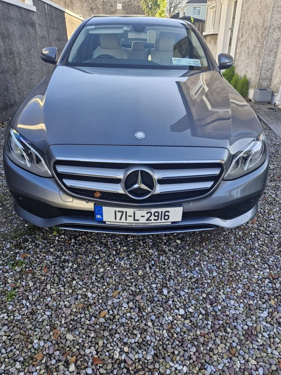 Mercedes E Class, Low mileage - Image 1