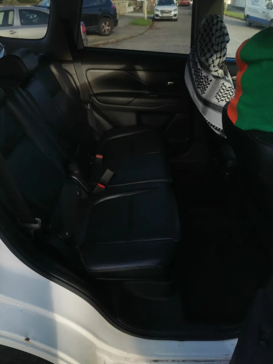 Mitsubishi Outlander 2013 - Image 3