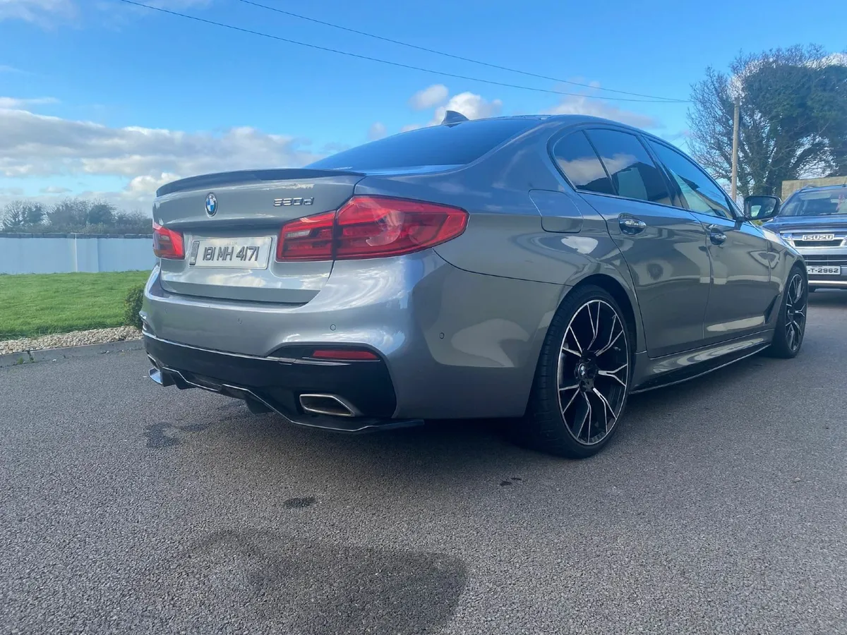BMW 5-Series 2018 - Image 4