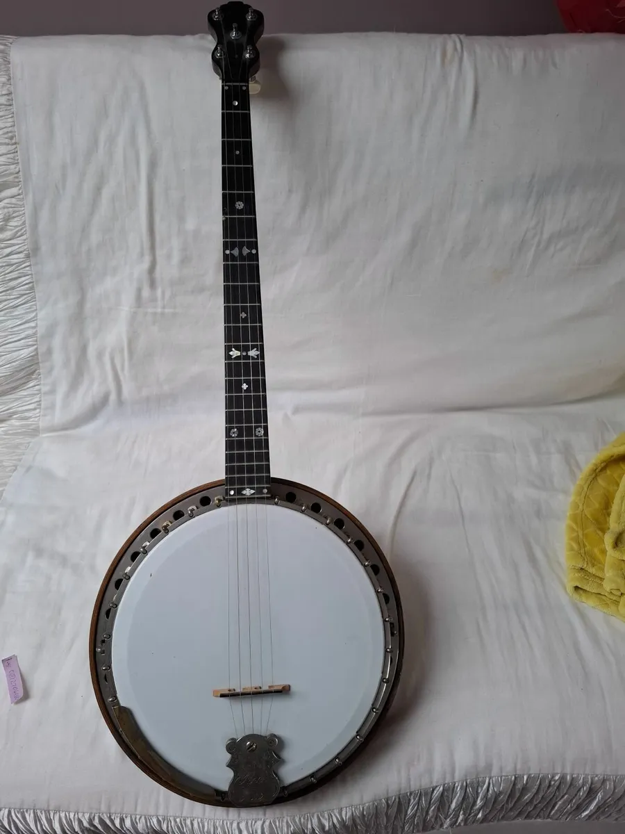 Paramount Supremus 5 string Banjo. - Image 1