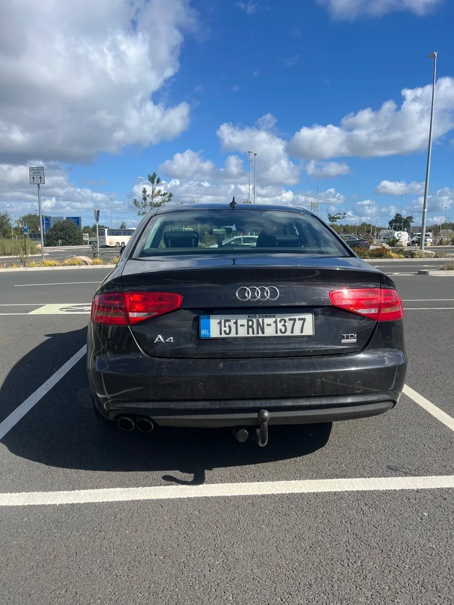 Audi A4 2015 - Image 4