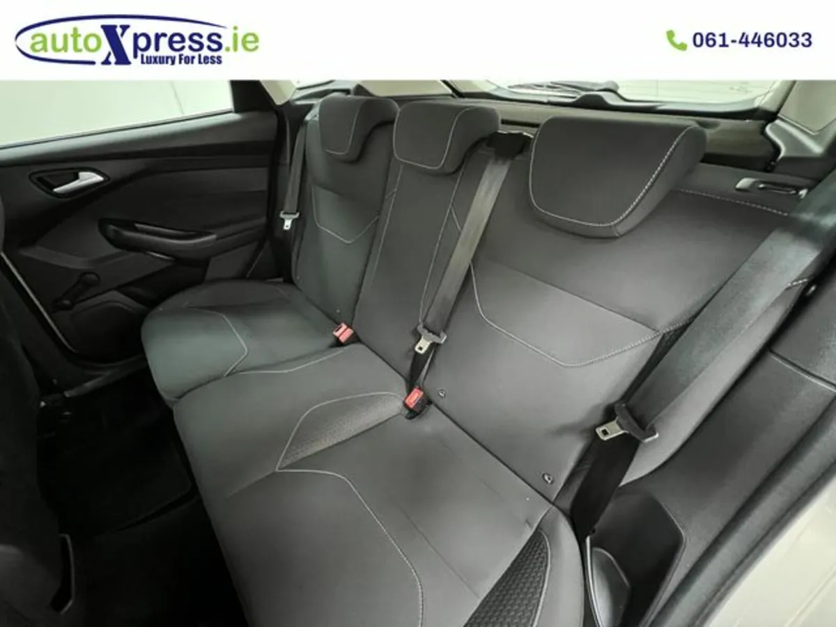 Ford Focus Ford Focus 1.5TD Manual Diesel - Image 4