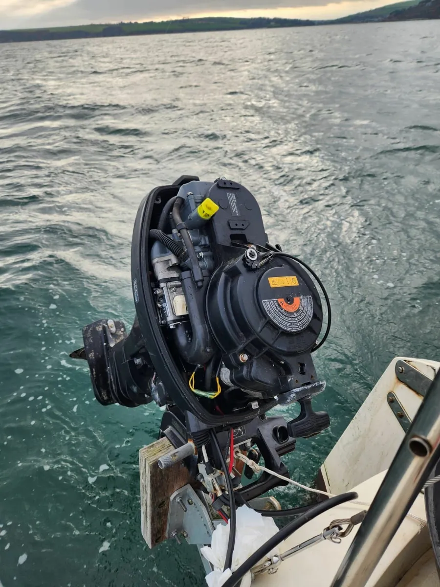 Outboard engine - Image 4