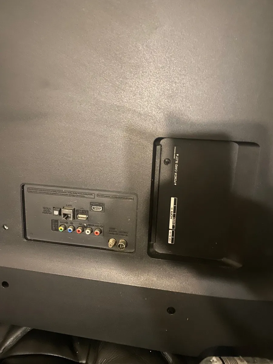 LG TV 60inc in perfect condition - Image 3