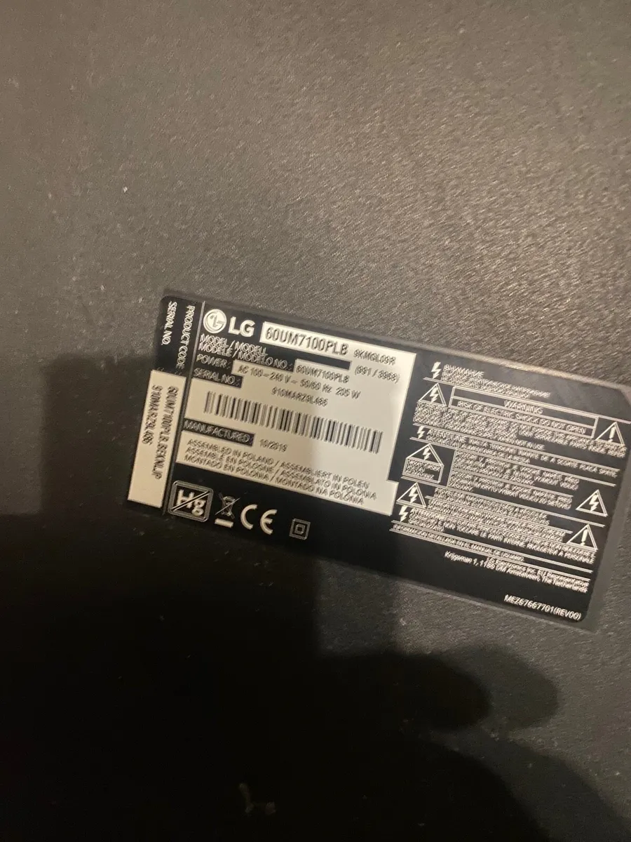 LG TV 60inc in perfect condition - Image 4