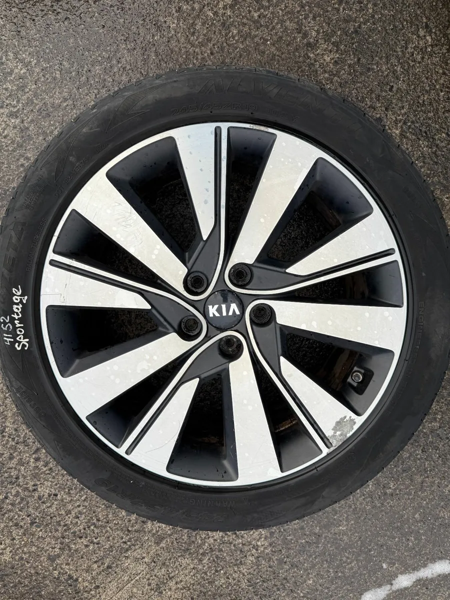 KIA SPORTAGE 19” ALLOY WHEELS - Image 4