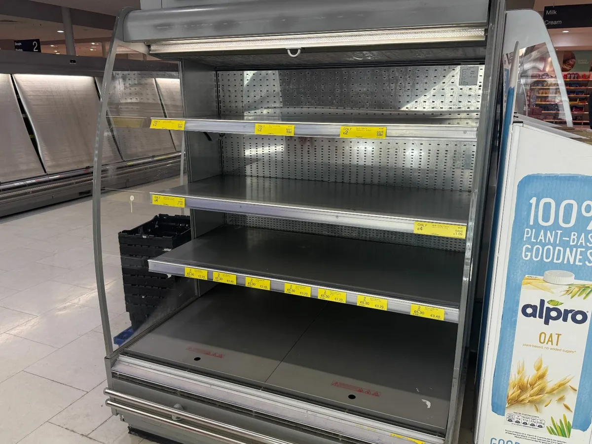 Shop Shelving & Fridges Auction - Image 4