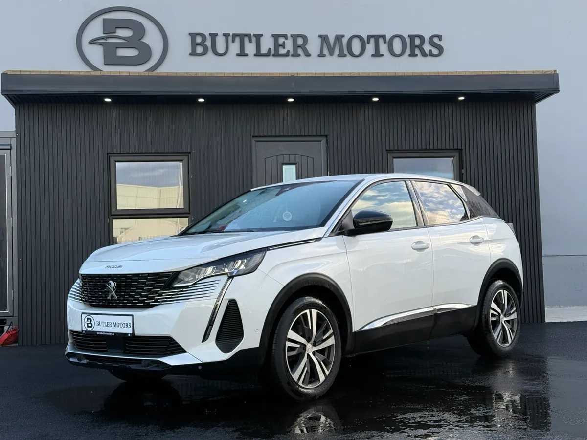 2022 Peugeot 3008 1.5D Allure - Image 1