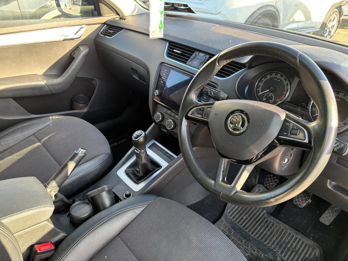 19 Octavia SOL 1.6 Tdi 250km Starts - Image 4