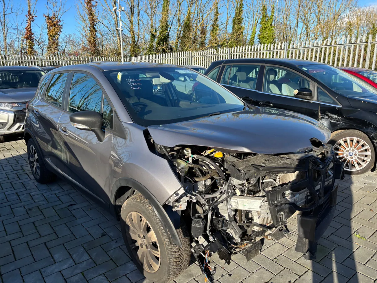 20 Captur 1.0 Petrol 36km Starting - Image 2