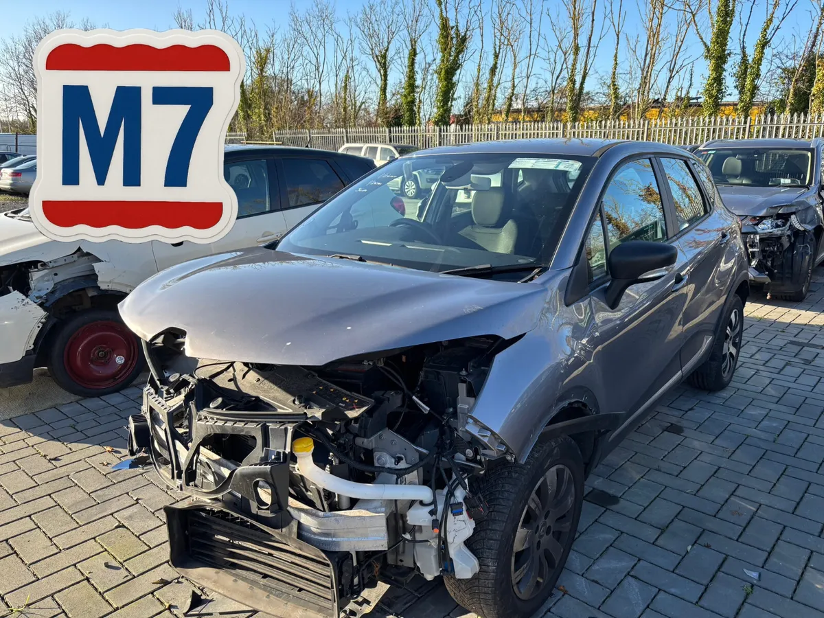 20 Captur 1.0 Petrol 36km Starting - Image 1