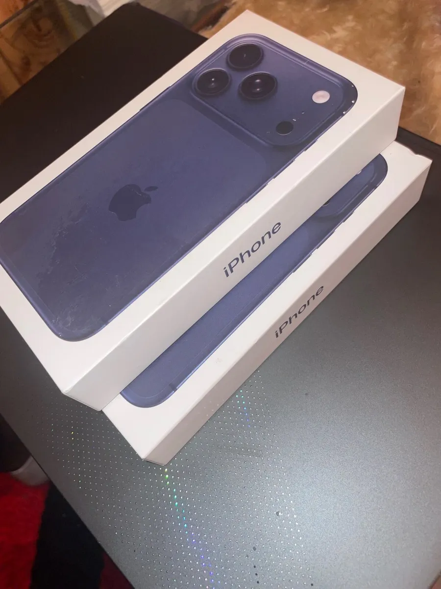 iPhone 17 pro 256GB Deep Blue