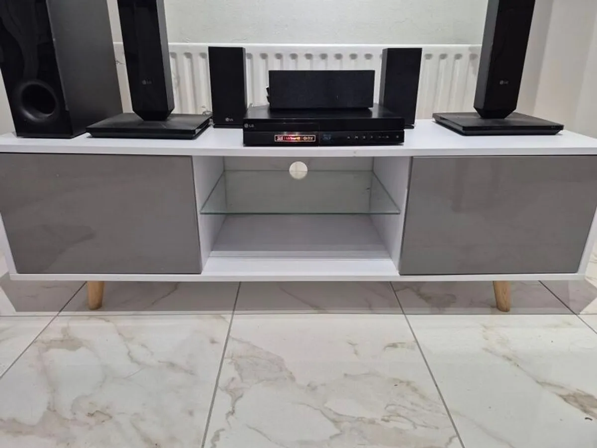 suround sound - Image 3