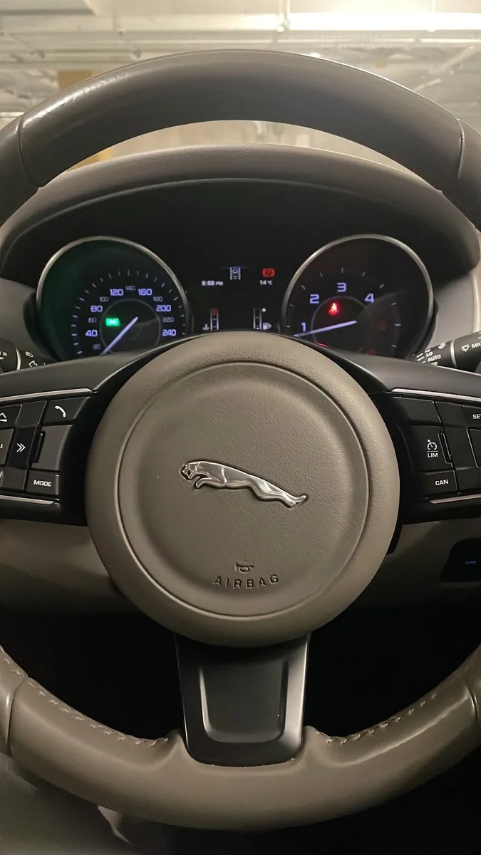 Jaguar EX 2015 - Image 2