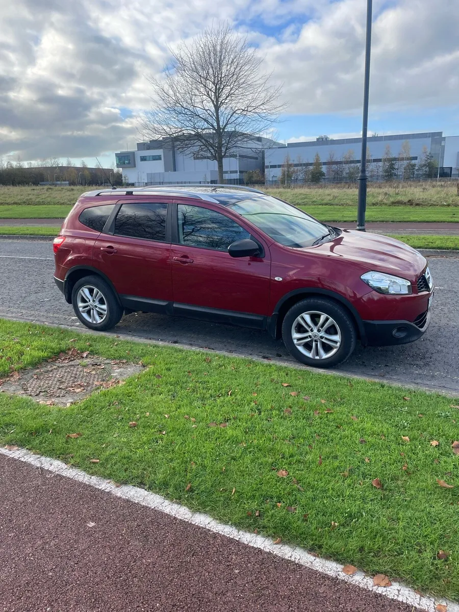 Nissan Qashqai +2 - Image 2