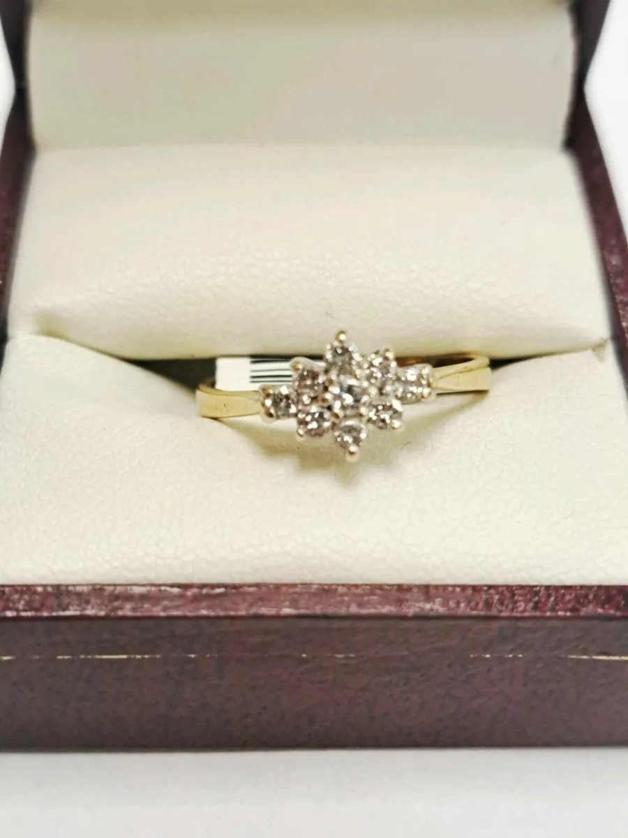18K Gold Diamond Ring 18Ct - Image 1