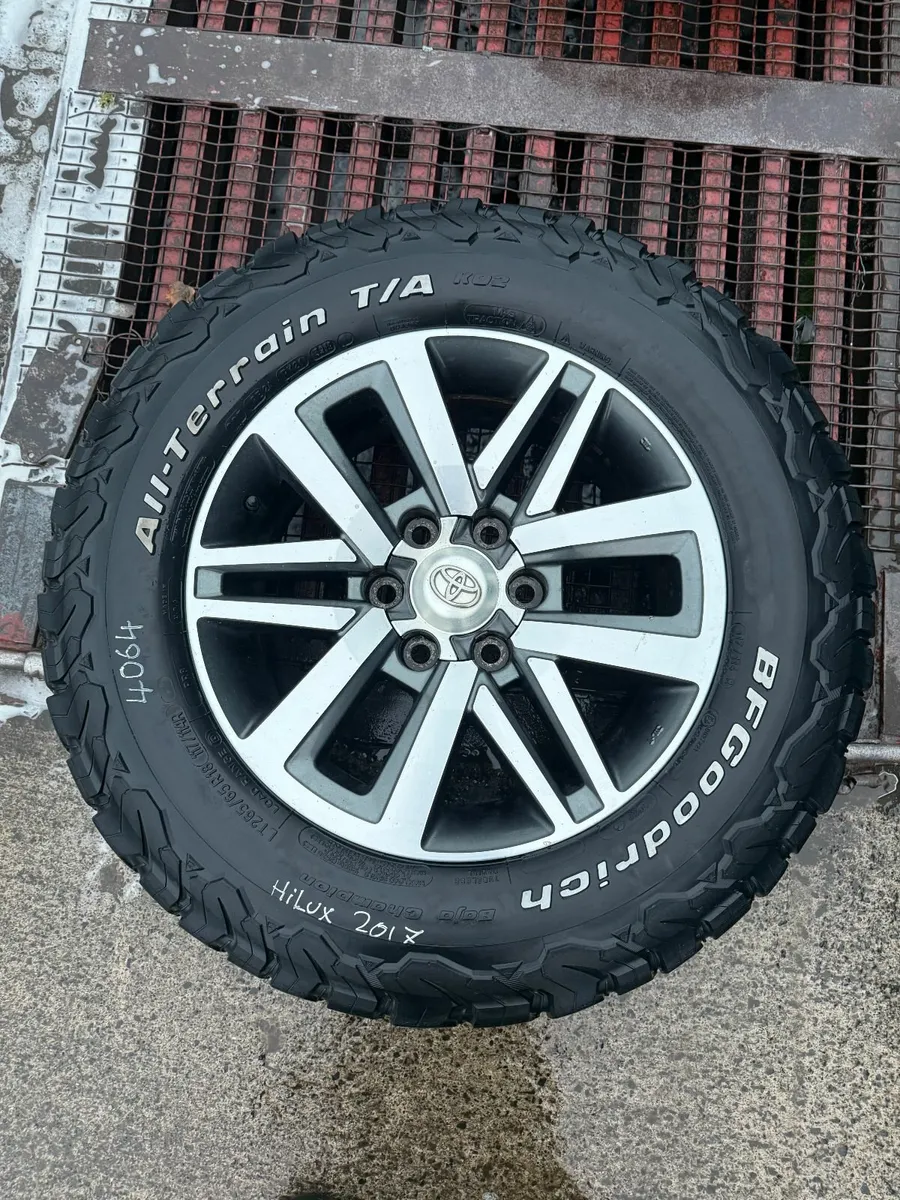 HILUX 2018 18" ALLOY WHEELS - Image 4