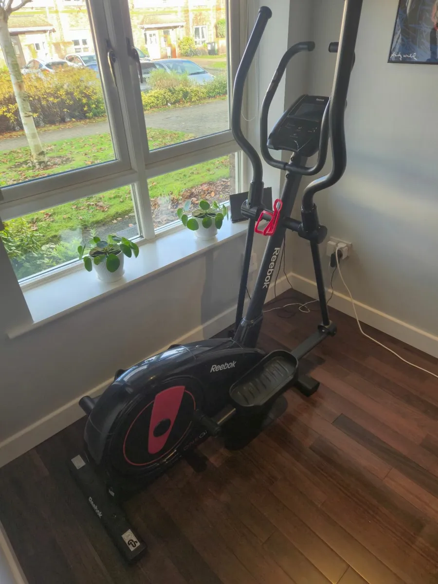 Reebok elliptical cross trainer - Image 1