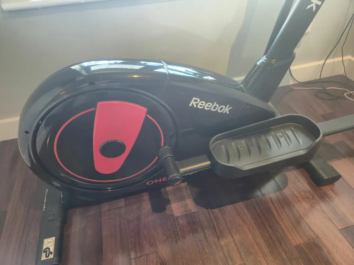 Reebok elliptical cross trainer - Image 4