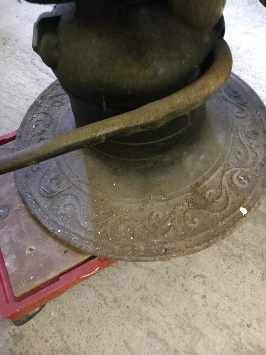 Antique Dentist chair - Image 4