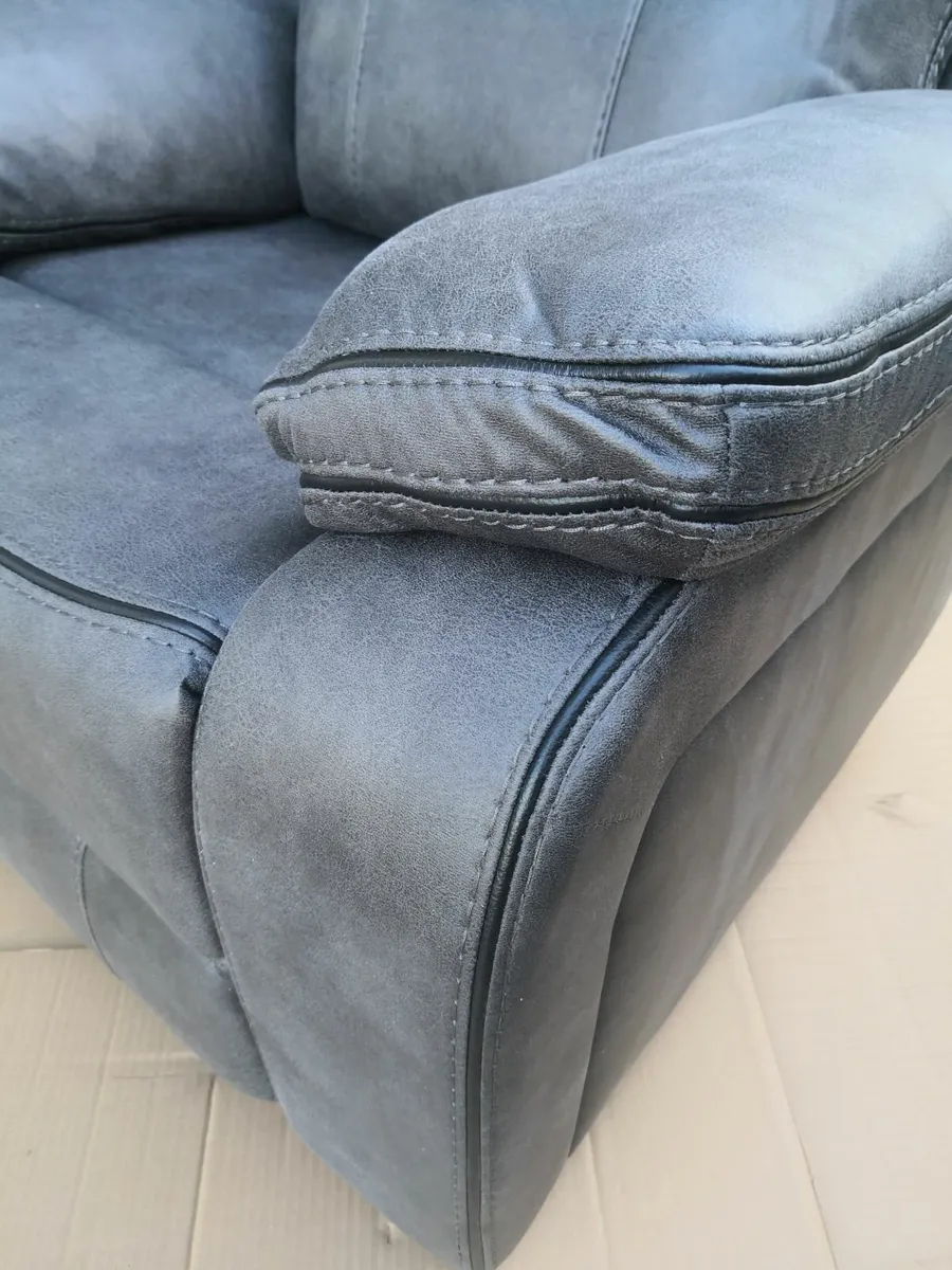 SOFAS   NEW! - Image 3