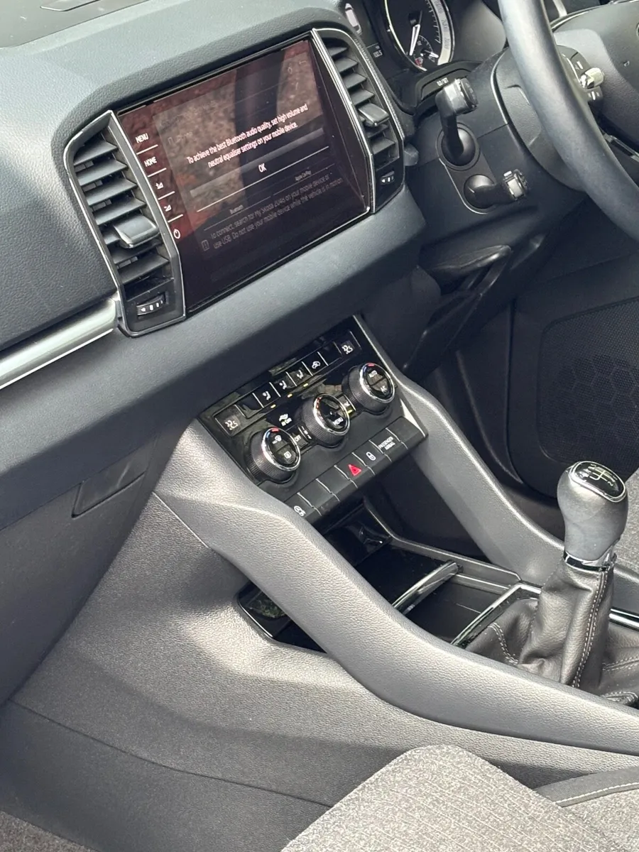 Skoda Karoq 2022  STYLE - Image 2