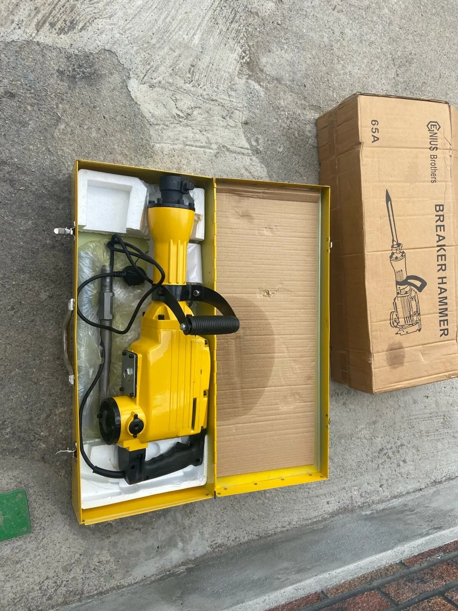 Kango hammer free delivery - Image 3