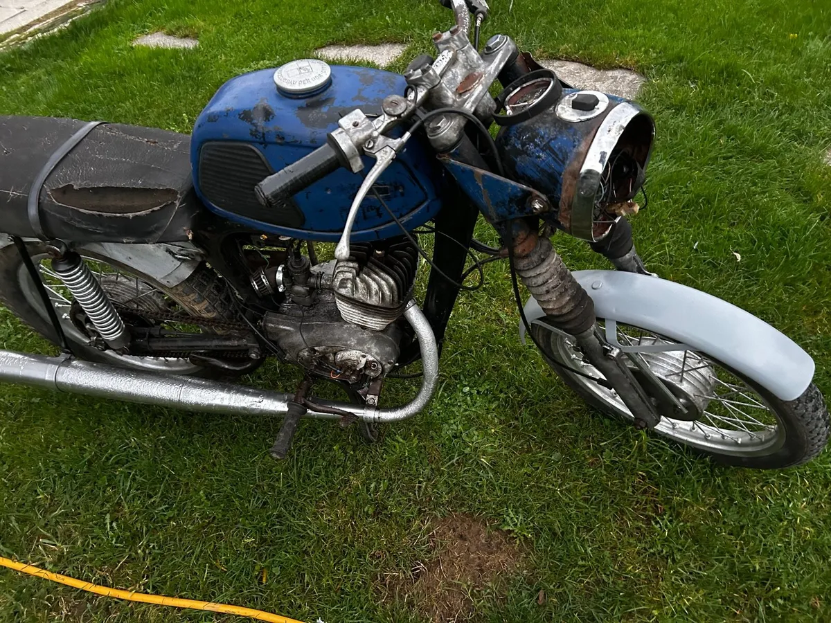 MZ motorcycle for parts or repair - Image 3