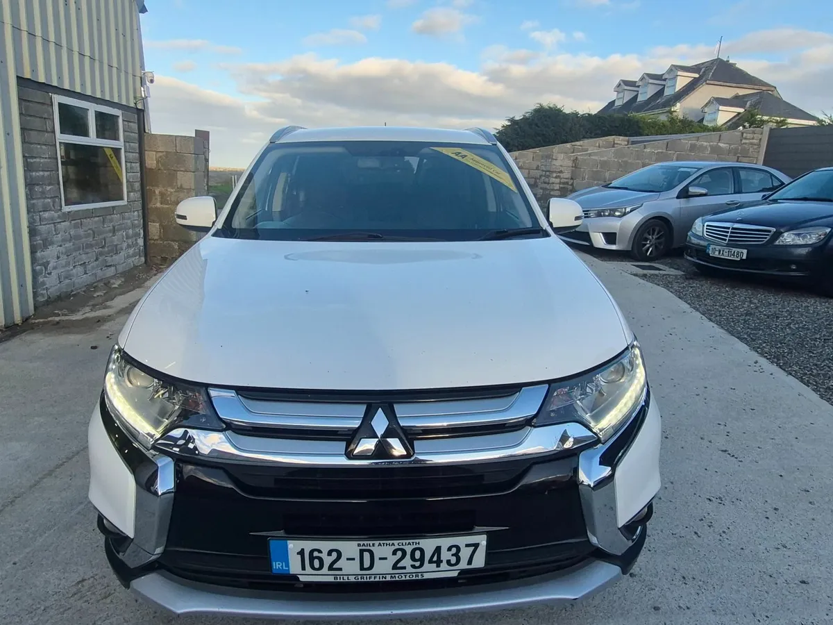 Mitsubishi Outlander 2016 4x4 - Image 2
