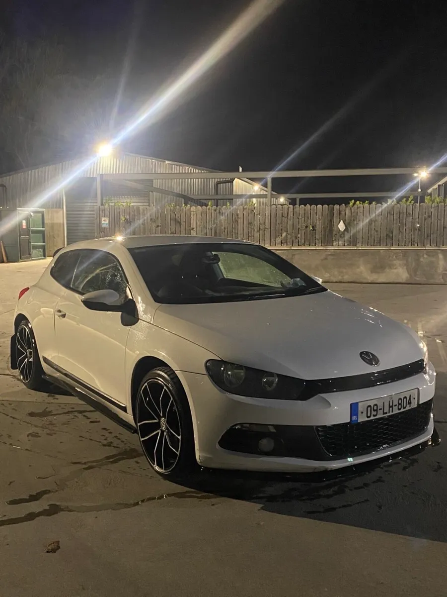 2009 Volkswagen Scirocco 1.4 petrol TSI - Image 3