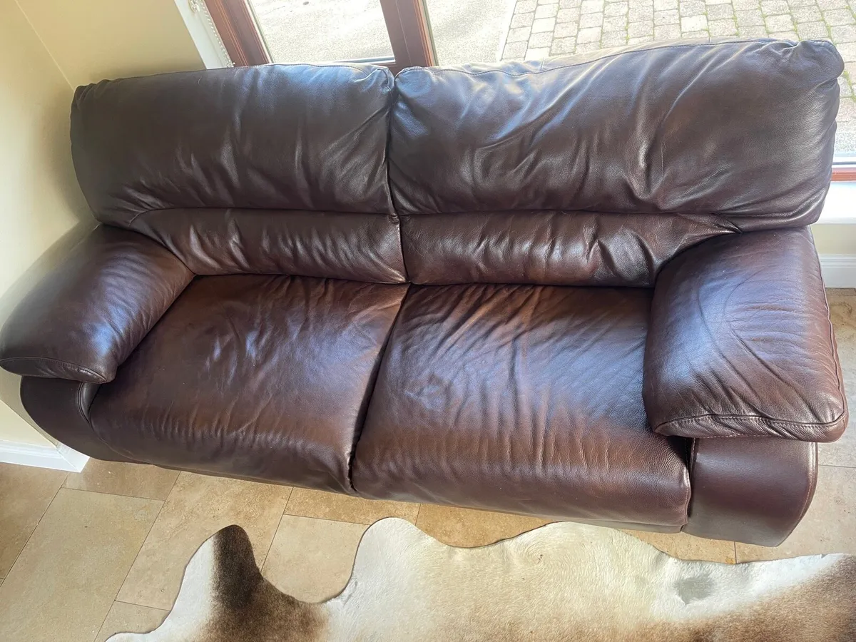 Full brown leather 3+2+2 - Image 2