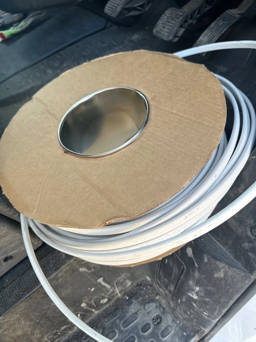 2.5mm² T&E Electric Cable – Approx. 95m - Image 2