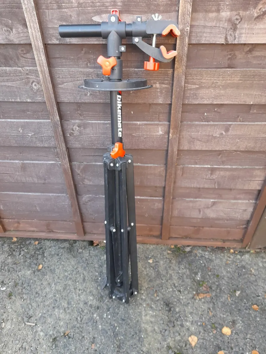 bicycle repair stand - Image 2