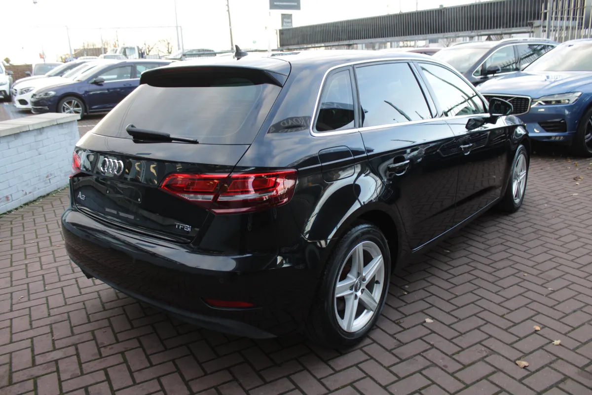 1.4TFSI SPORT EDITION 5DR HATCHBACK AUTOMATIC // I - Image 4