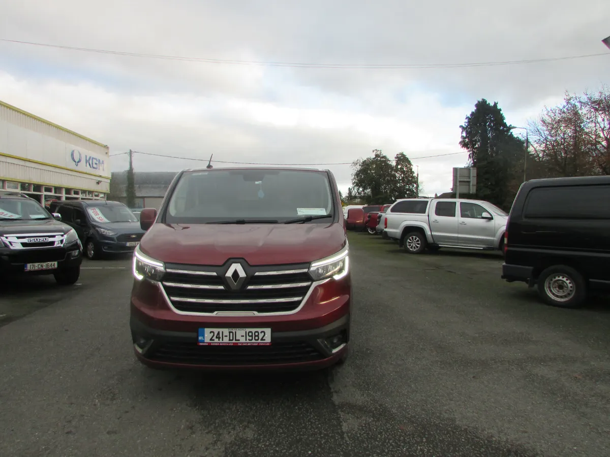 Renault Trafic 2024 - Image 2