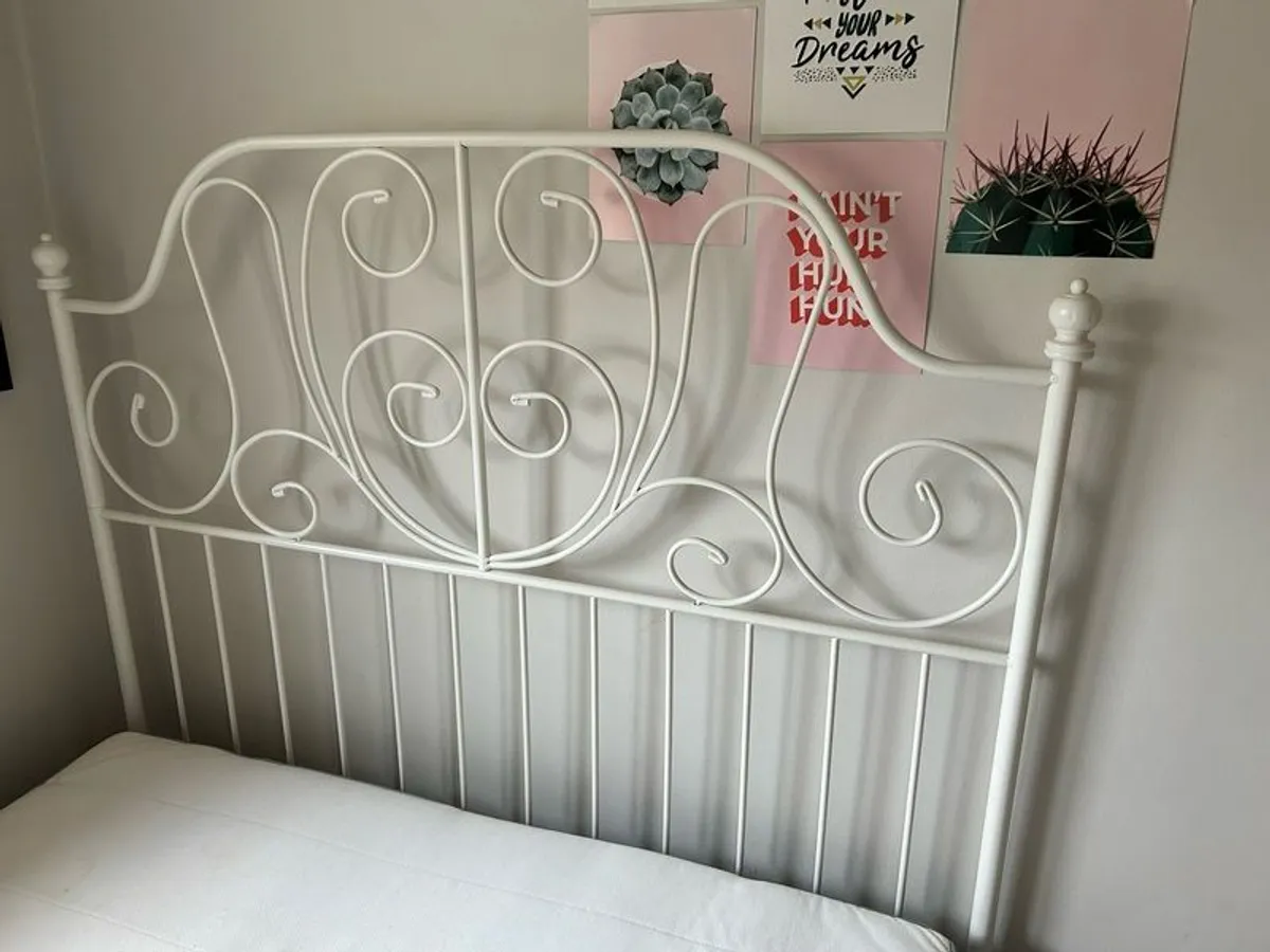 Double bed & mattress free to take away - Image 3