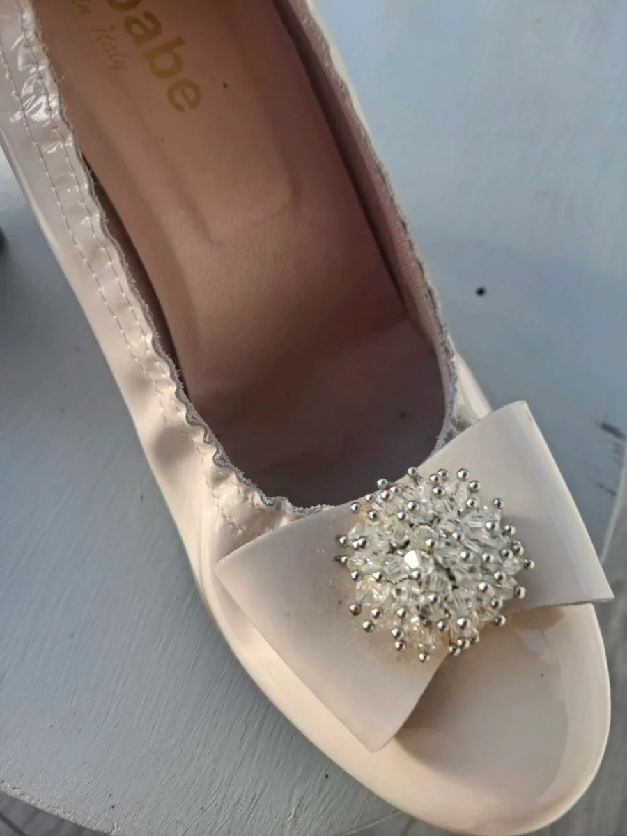 Womens shoes - Image 1