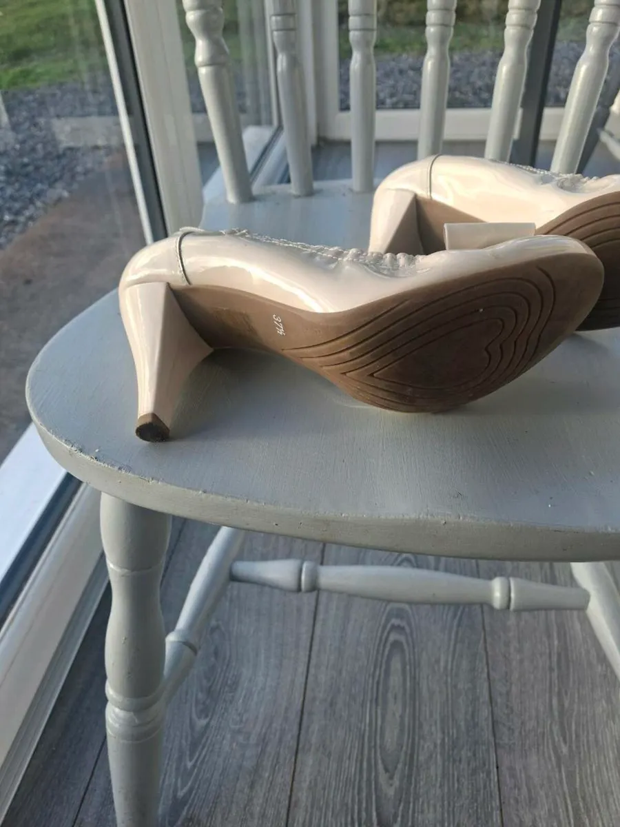 Womens shoes - Image 3