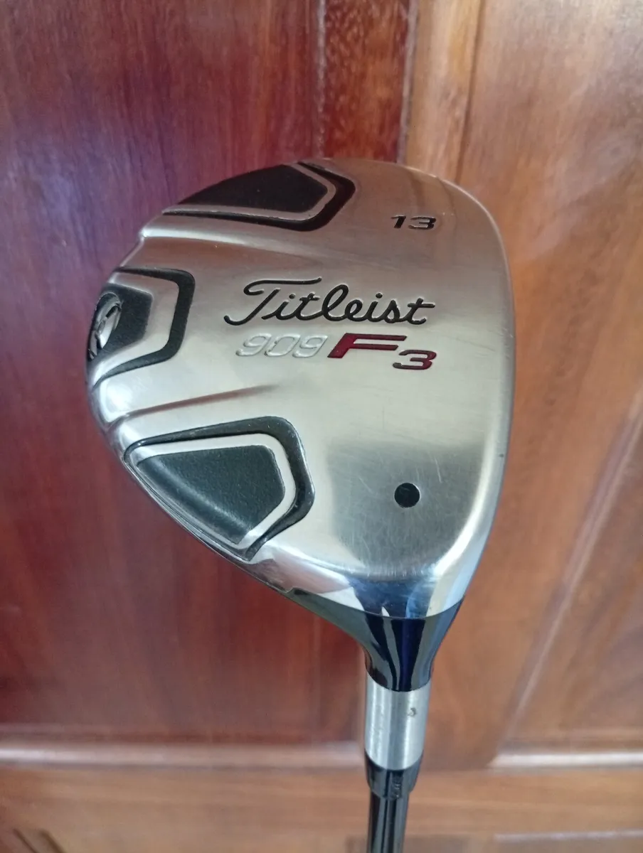 Titleist 909 F3 13 Degree Fairway Wood Stiff - Image 1