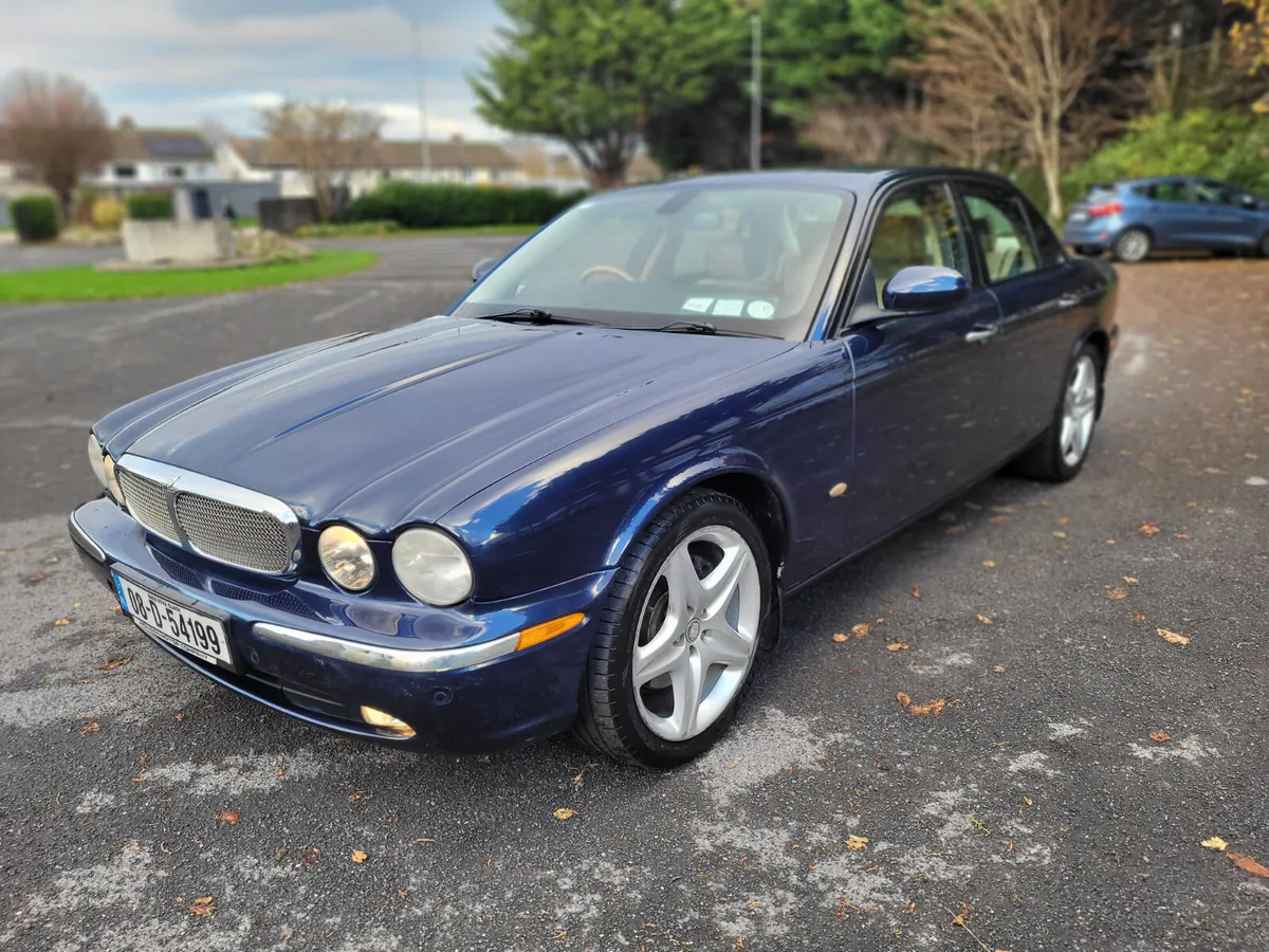 Jaguar XJ - Image 3