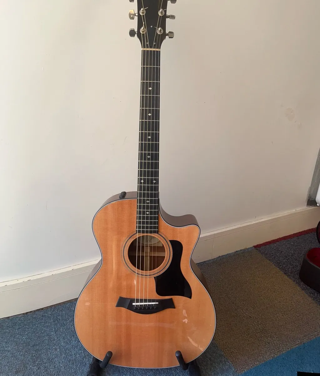 Taylor 314ce Acoustic Guitar - Image 1