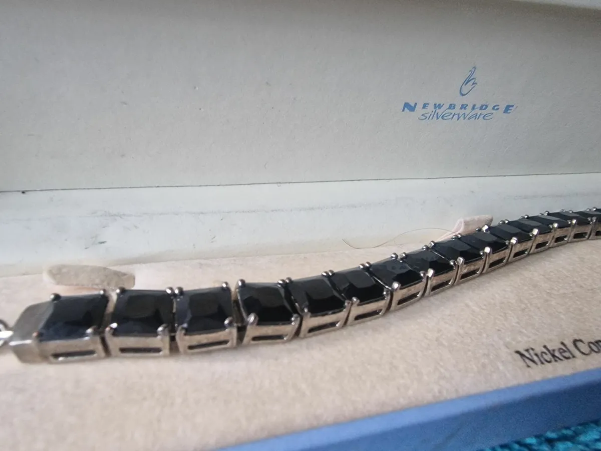 Newbridge bracelet. - Image 1