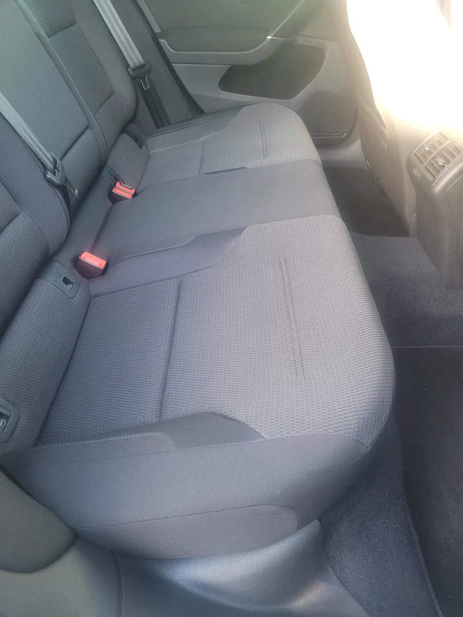 Volkswagen Golf 2016 - Image 4