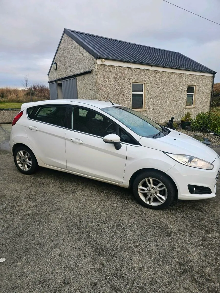 Ford Fiesta - Image 1
