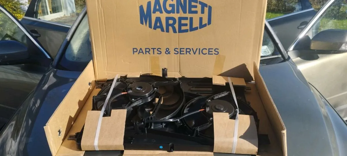 Magnetti Marelli Car Engine Radiator Fan - Image 3