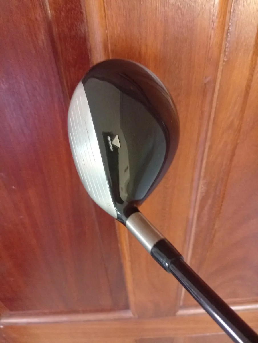 Titleist 909 F3 13 Degree Fairway Wood Stiff - Image 4