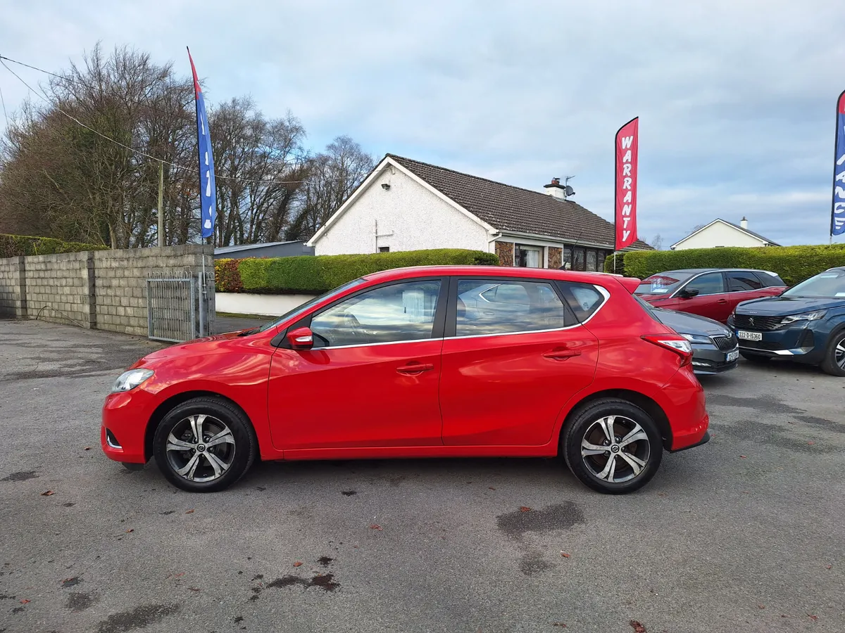 Nissan Pulsar 1.5 Dsl Sv *High Spec/Immaculate - Image 4